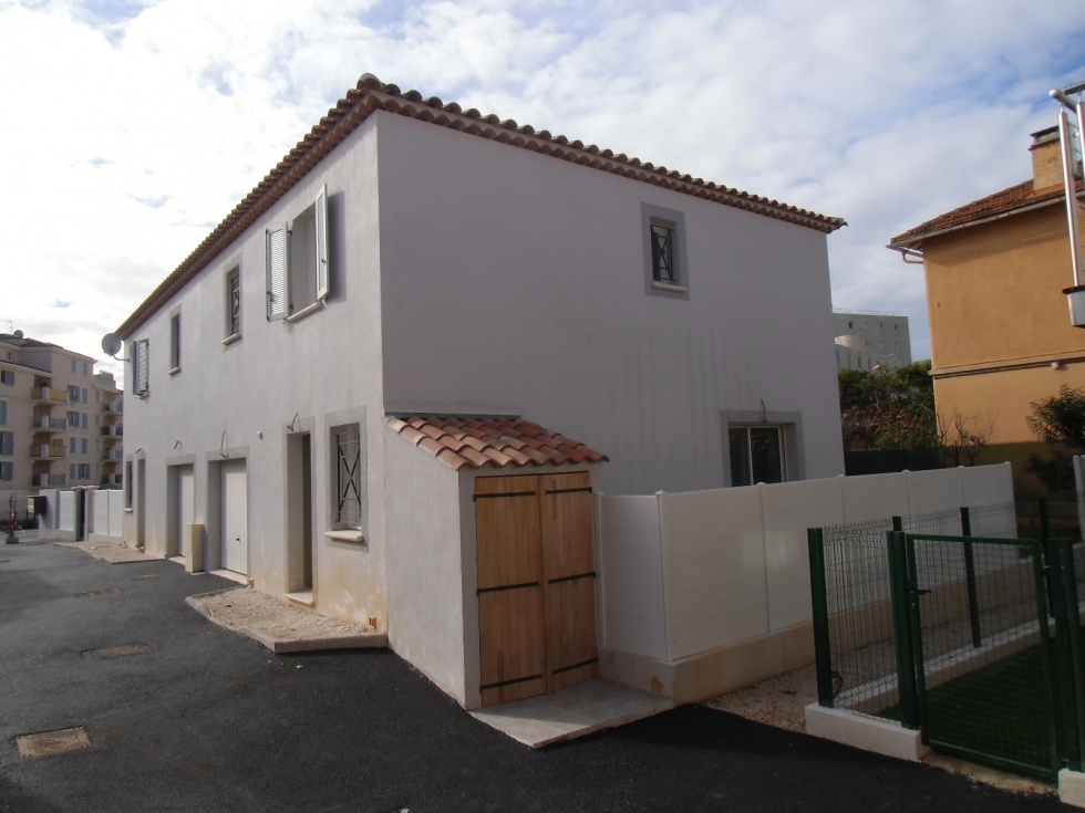 Vente Maison 97m² 4 Pièces à Hyères (83400) - Acces Immobilier